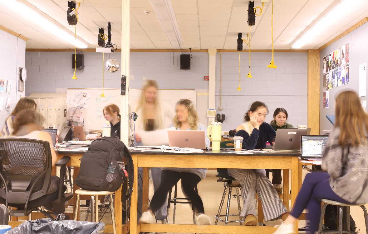 Behind the Scenes With the Yearbook Club